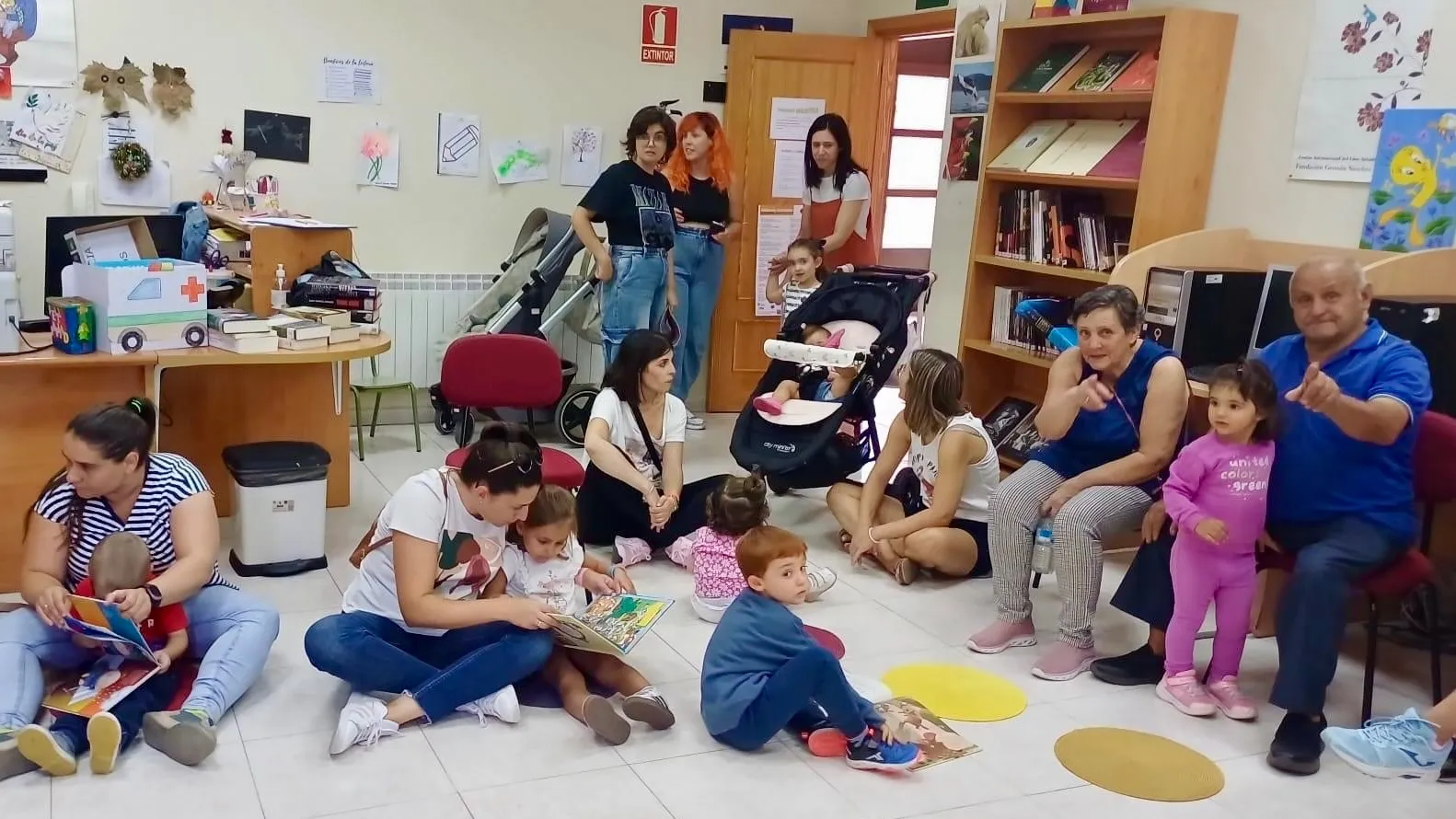Foto 2 - Villoria organiza con gran &eacute;xito Talleres familiares de promoci&oacute;n a la lectura
