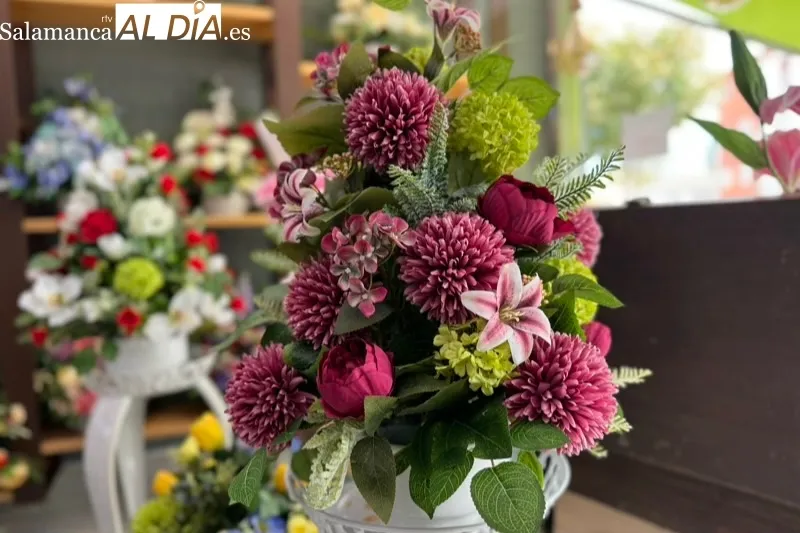 Foto 5 - Florister&iacute;a Martina y el D&iacute;a de Todos los Santos: Opci&oacute;n segura para tus detalles en flor natural y artificial, que ya puedes encargar