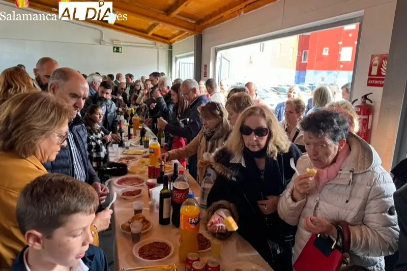 Foto 7 - La Guardia Civil de Pe&ntilde;aranda celebra a su patrona, la Virgen del Pilar, en una festividad con multitudinario apoyo y orgullo