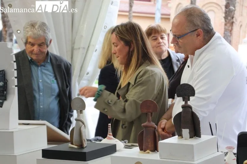 Foto 17 - Comienza la Feria del Barro en Alba de Tormes