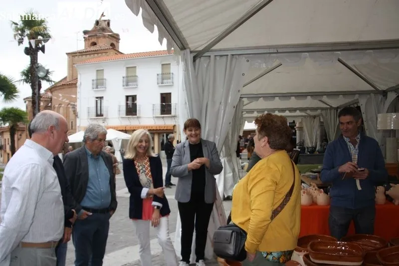 Foto 13 - Comienza la Feria del Barro en Alba de Tormes