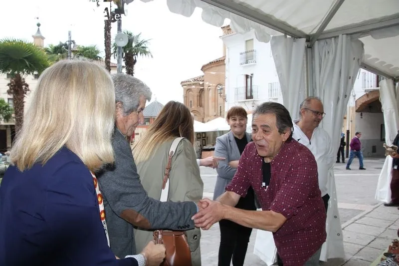 Foto 8 - Comienza la Feria del Barro en Alba de Tormes