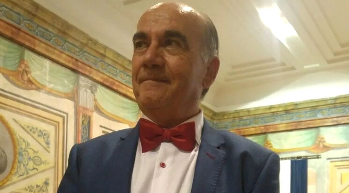 José Luís Sánchez Iglesias es un historiador y novelista nacido en Salamanca, que acaba de publicar 'Dos pueblos, una tierra'