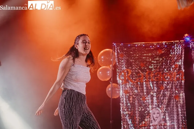 Foto 14 - &lsquo;El tibur&oacute;n&rsquo; se corona ganador de la XXXIII edici&oacute;n de Playbacks de adultos