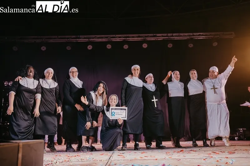 Foto 6 - &lsquo;El tibur&oacute;n&rsquo; se corona ganador de la XXXIII edici&oacute;n de Playbacks de adultos