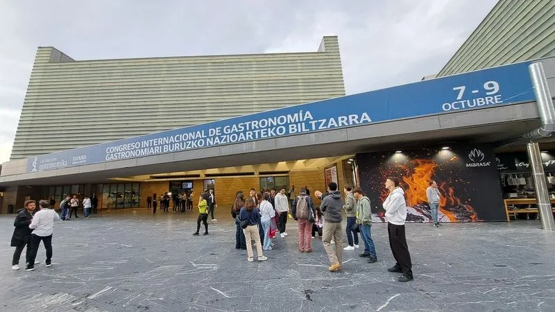 Expedición de Salamanca en la San Sebastián Gastronómika con tapas innovadoras