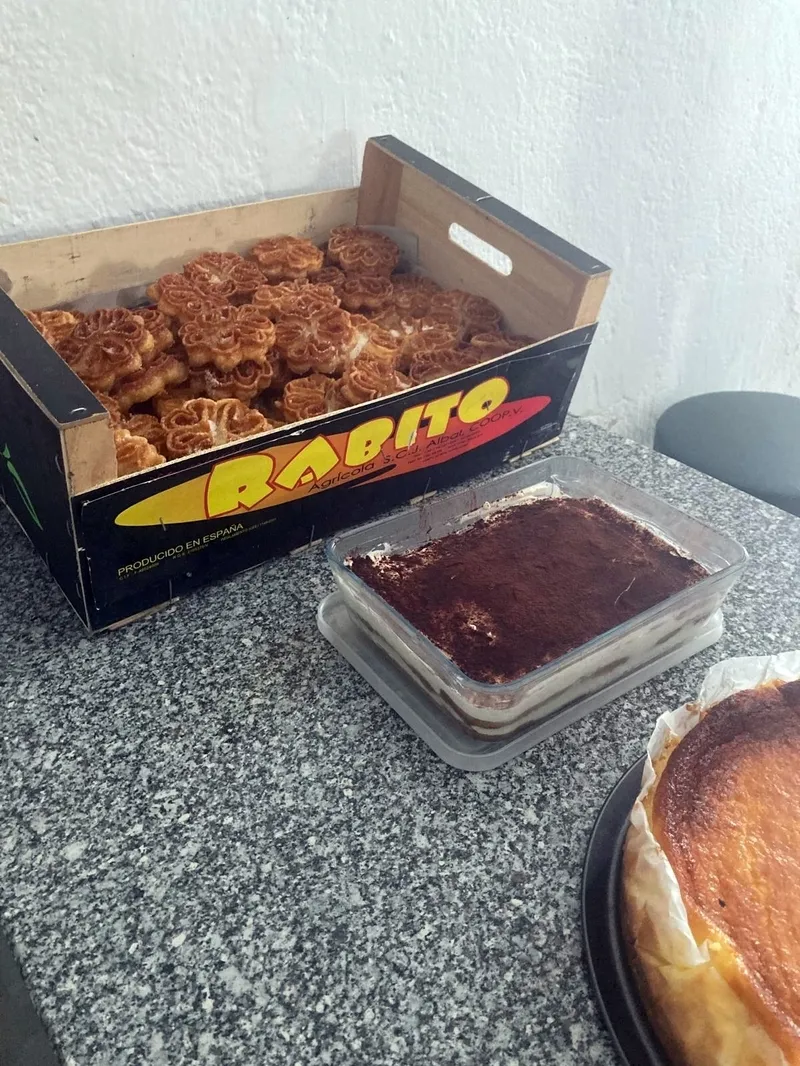 Paella en Cerralbo para algo más de un centenar de personas y que servía para comenzar las fiestas de las Madrinas