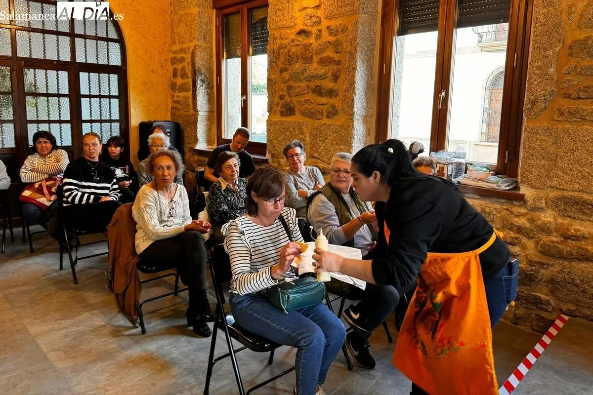Taller de cocina intercultural para prevenir los delitos de odio en Villavieja de Yeltes