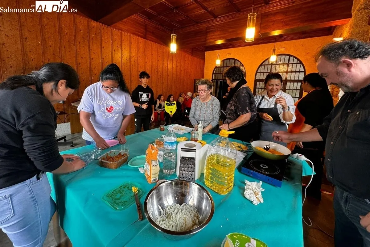 Taller de cocina intercultural para prevenir los delitos de odio en Villavieja de Yeltes