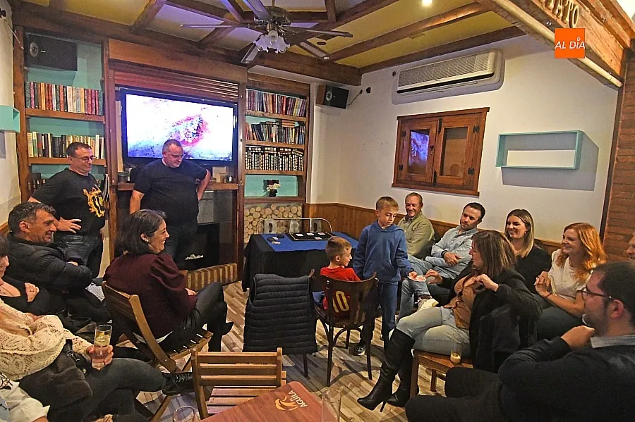 Cena con espectáculo de magia en Ciudad Rodrigo/ Fotos: Adrián M.Pastor
