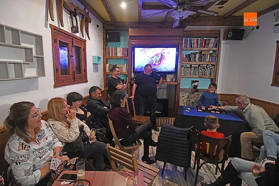 Cena con espectáculo de magia en Ciudad Rodrigo/ Fotos: Adrián M.Pastor