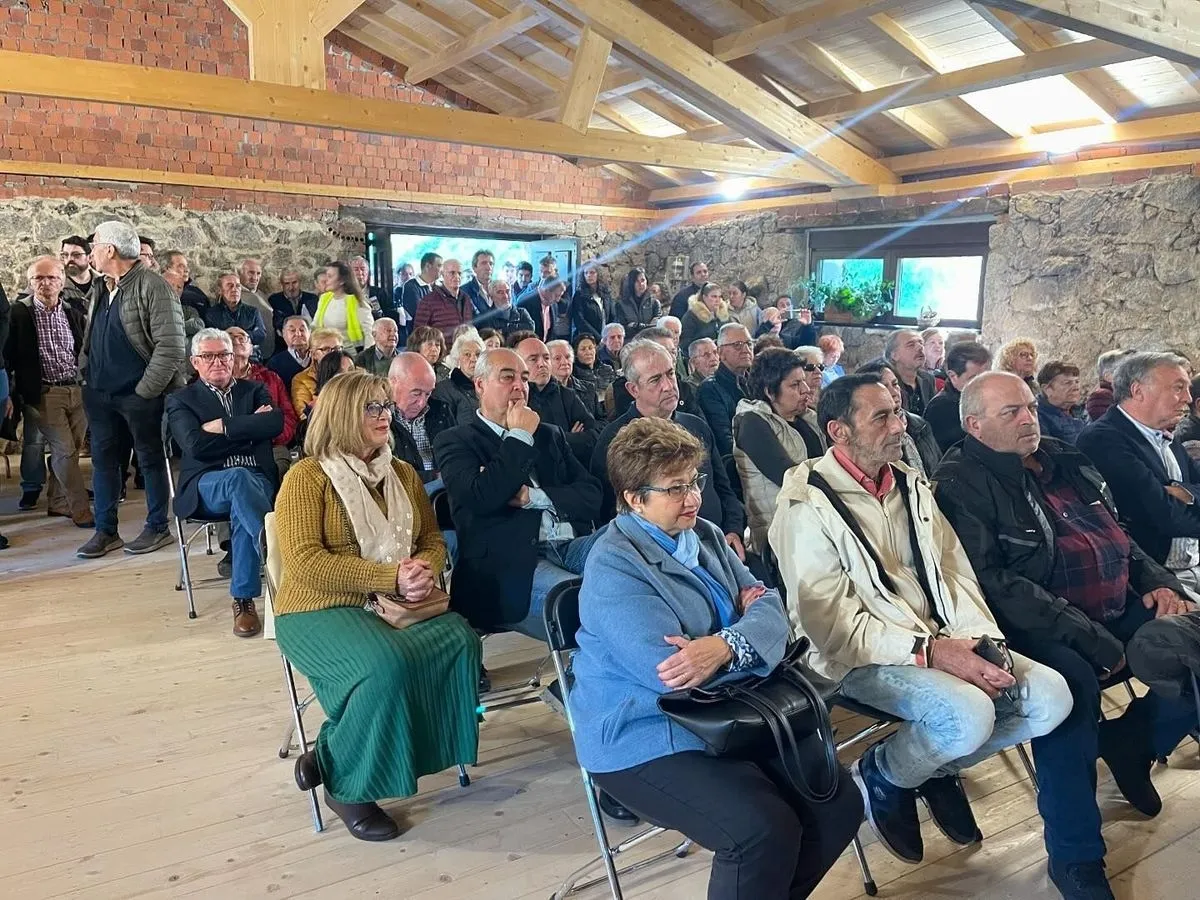 Inauguración del Centro de Interpretación del Aceite en San Esteban de la Sierra. Foto de la Diputación de Salamanca