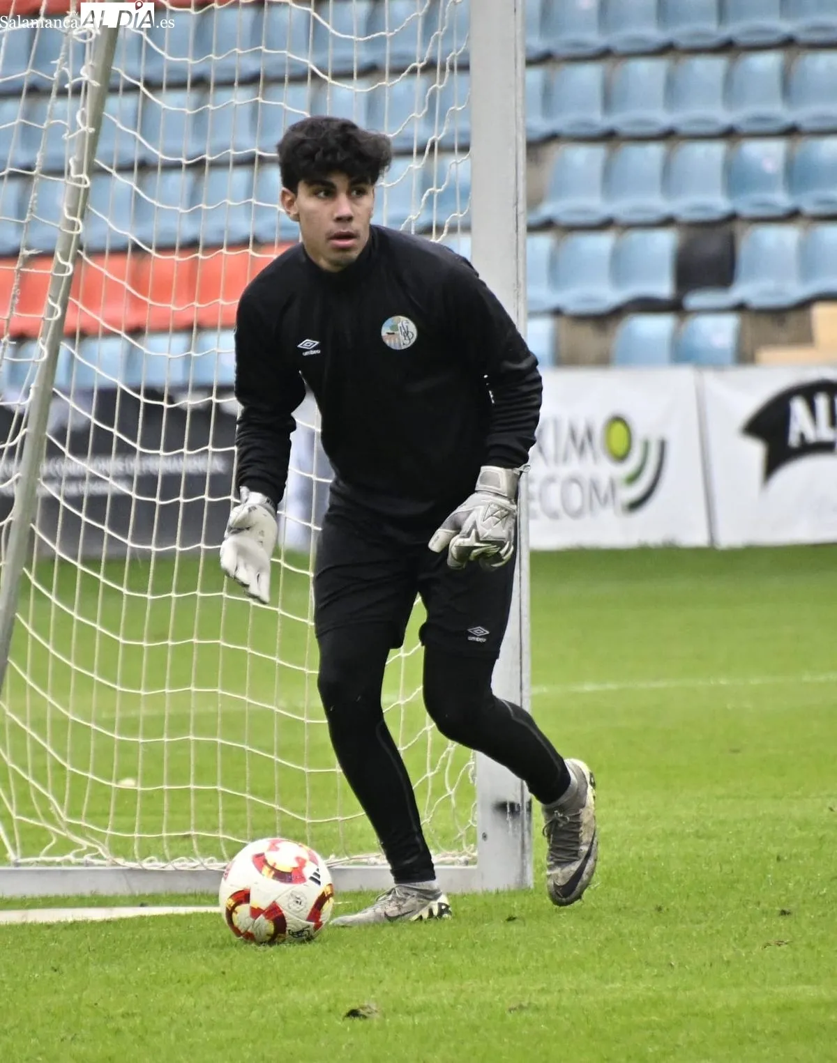 Entrenamiento del Salamanca UDS, este martes, en el estadio Helmántico