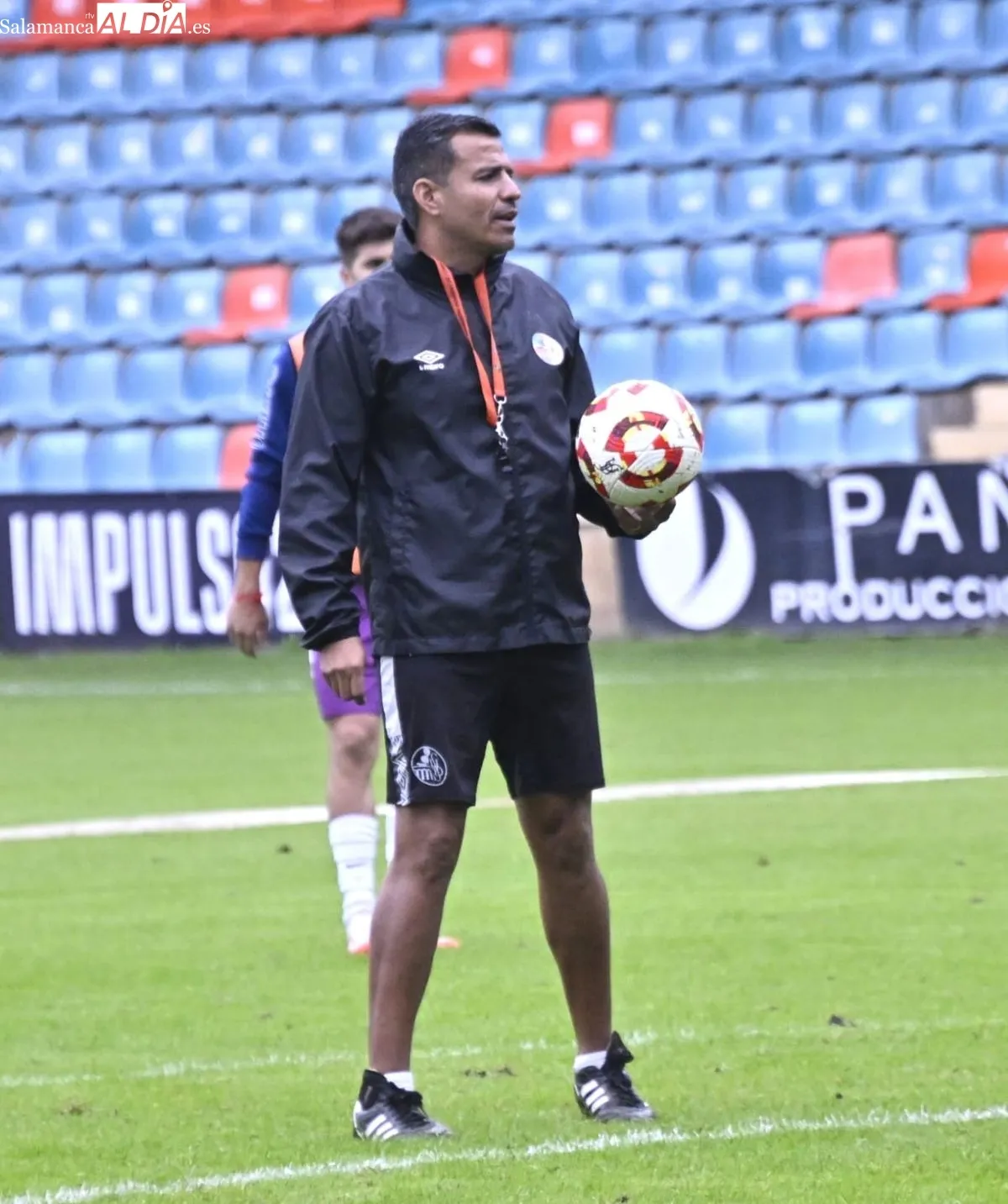 Entrenamiento del Salamanca UDS, este martes, en el estadio Helmántico