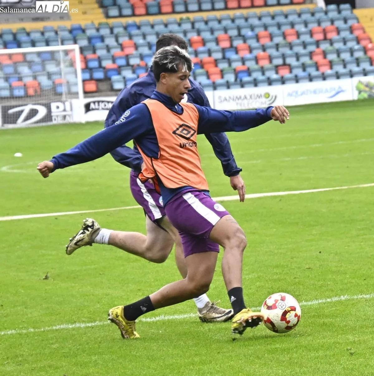 Entrenamiento del Salamanca UDS, este martes, en el estadio Helmántico