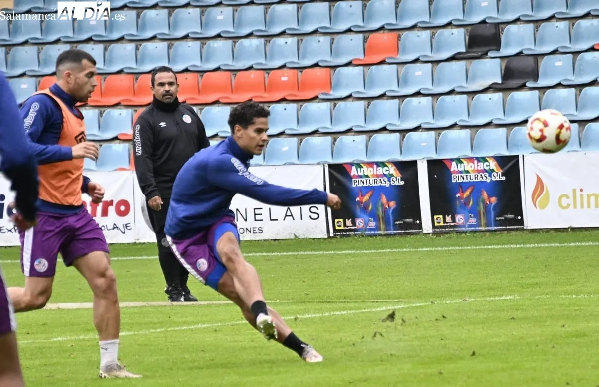 Entrenamiento del Salamanca UDS, este martes, en el estadio Helmántico