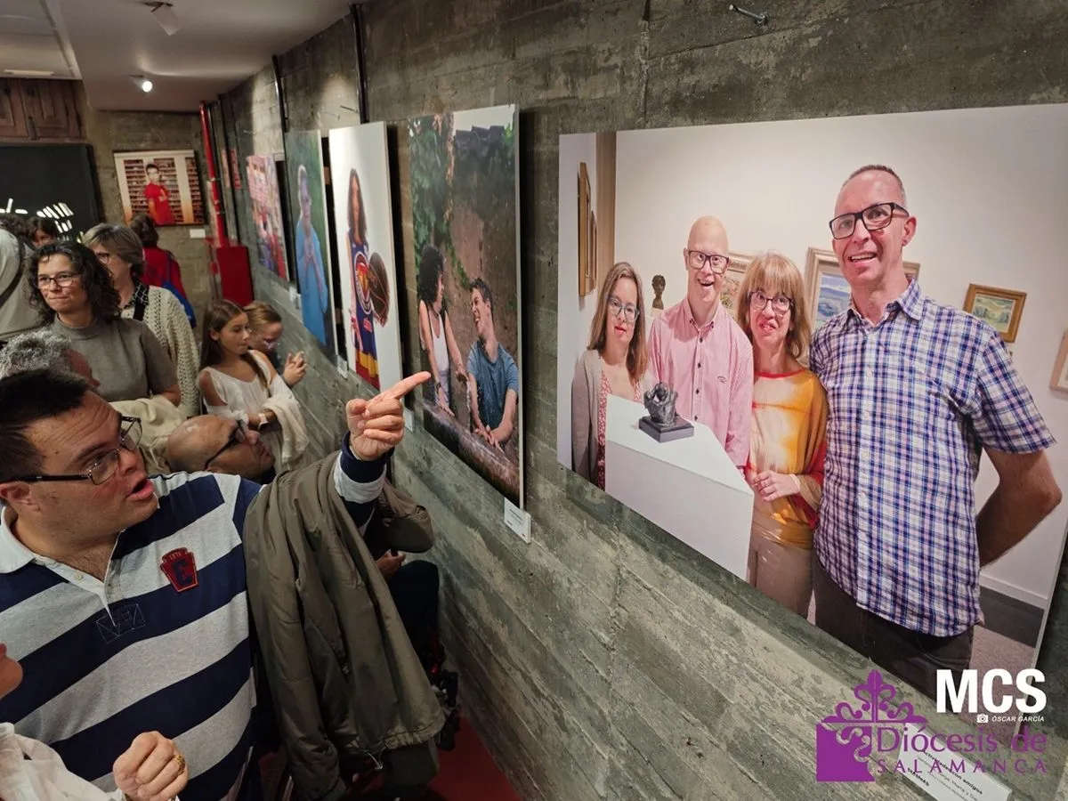 Exposición PERSONAS en el Palacio Episcopal de Salamanca. Foto MCS Óscar García