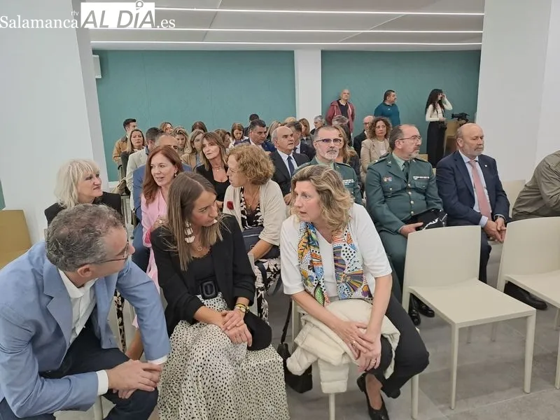 Inauguración de la nueva sede del Colegio Oficial de Farmacéuticos de Salamanca. Foto de Víctor Jiménez