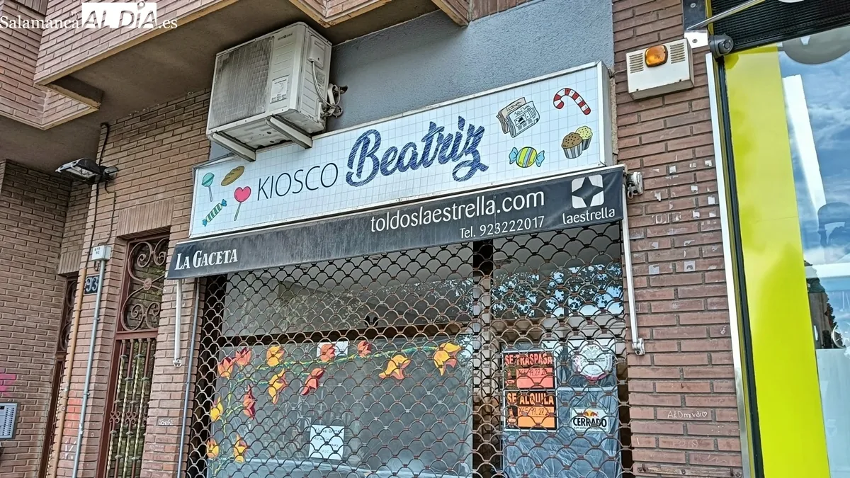 El kiosko Beatriz, tras su cierre | Fotos: Toni Sánchez