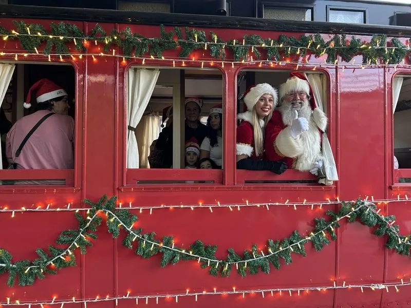 El Tren Histórico do Vouga realiza viajes especiales por Navidad entre Aveiro y Águeda (Portugal) 