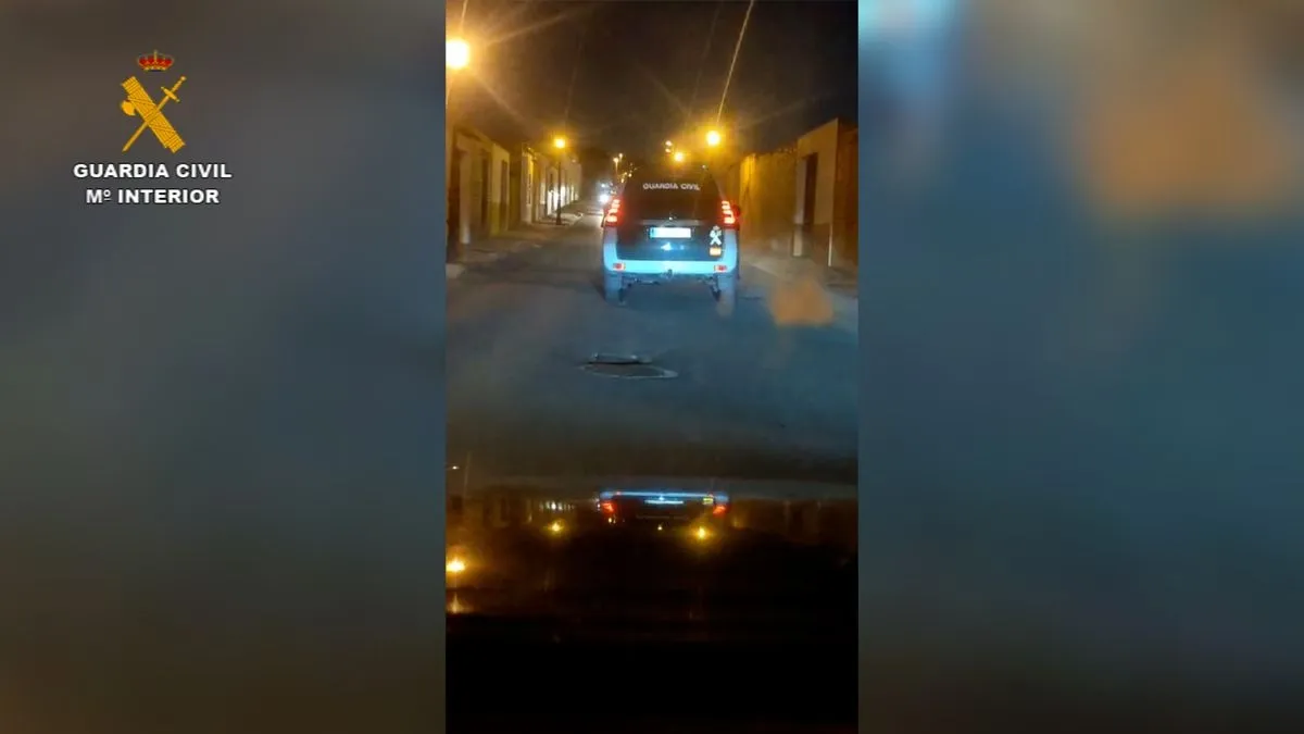 Los delincuentes sustraían llaves y documentos de vehículos en Huelva, lo que les permitía localizar y acceder a las viviendas de los propietarios, que estaban de vacaciones. Foto Guardia Civil