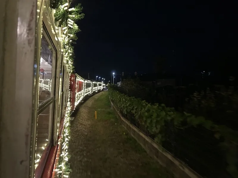 El Tren Histórico do Vouga realiza viajes especiales por Navidad entre Aveiro y Águeda (Portugal) 