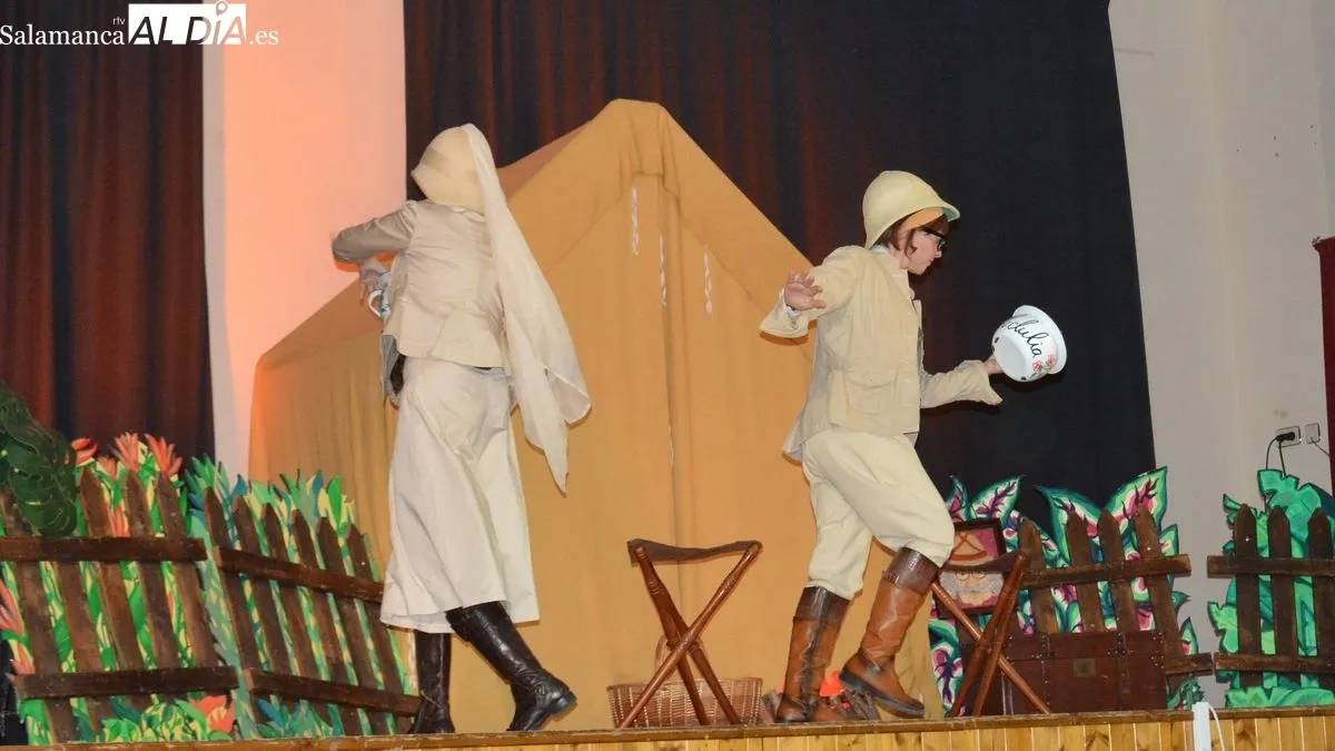 El centro cultural de Lumbrales acogió la representación del Festival Familiar de artes escénicas