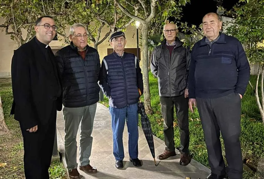 Foto 2 - La Fuente inaugura su nuevo Complejo Parroquial, que lleva el nombre de Josefa Bernal Tapia 