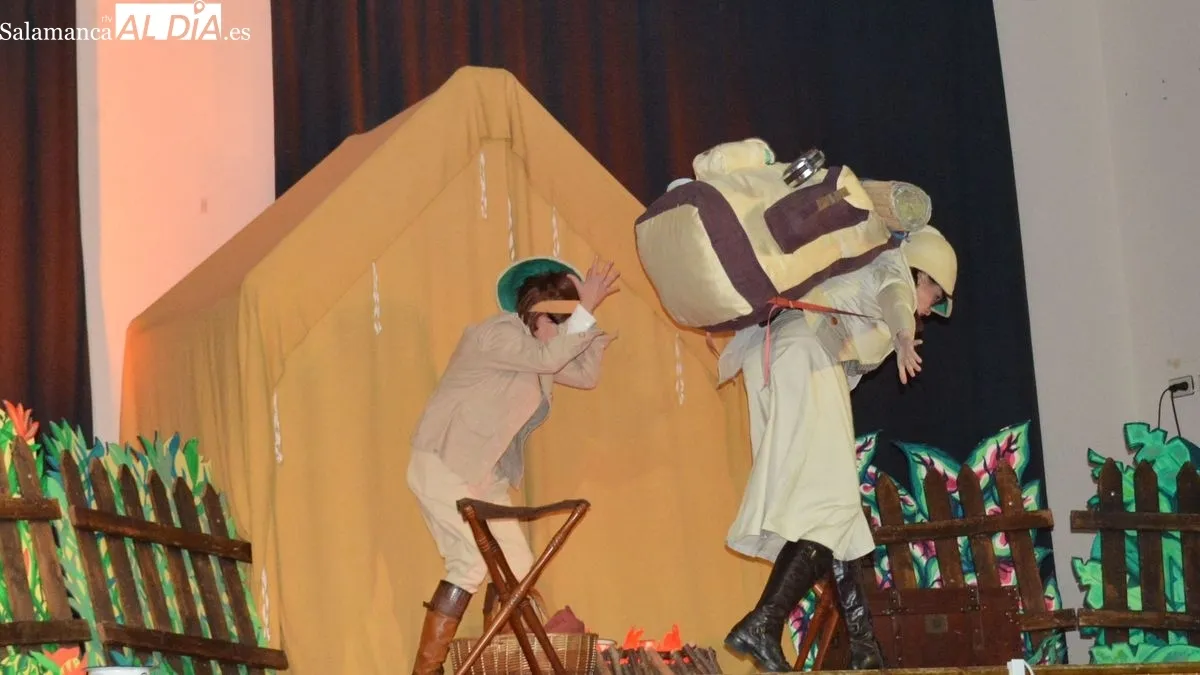 Foto 4 - Divertido espect&aacute;culo de teatro familiar con la actuaci&oacute;n de la compa&ntilde;&iacute;a Che y Moche en Lumbrales