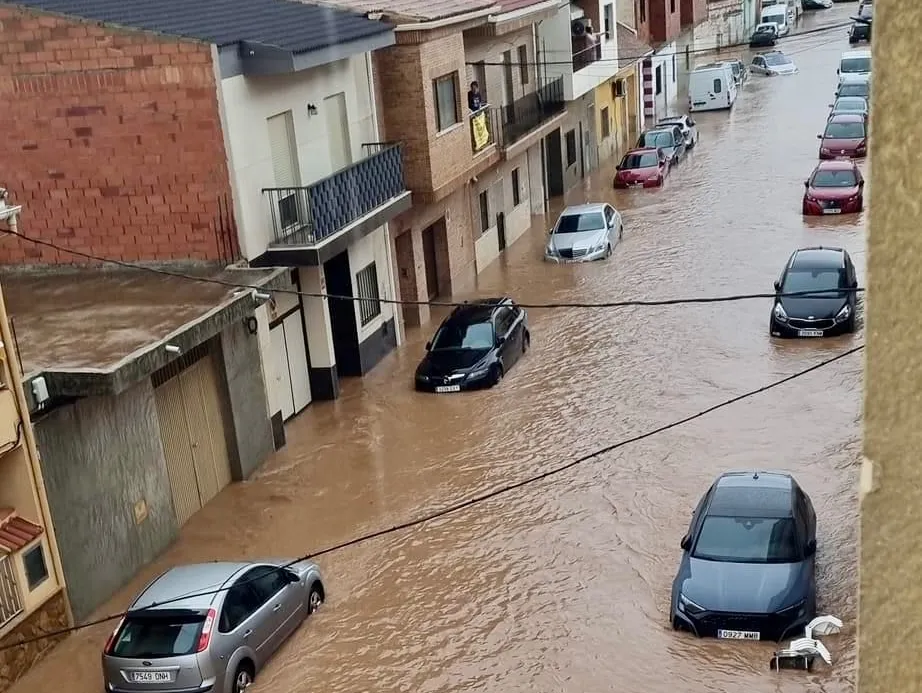 Foto 6 - Belia Guerras, macoterana en Catadau: &ldquo;Esto es un verdadero desastre y aqu&iacute; no ha venido nadie a ayudarnos&rdquo;