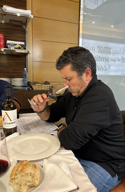 Foto 2 - Cata: Altamimbre, 2019 D.O. Ribera del Duero  