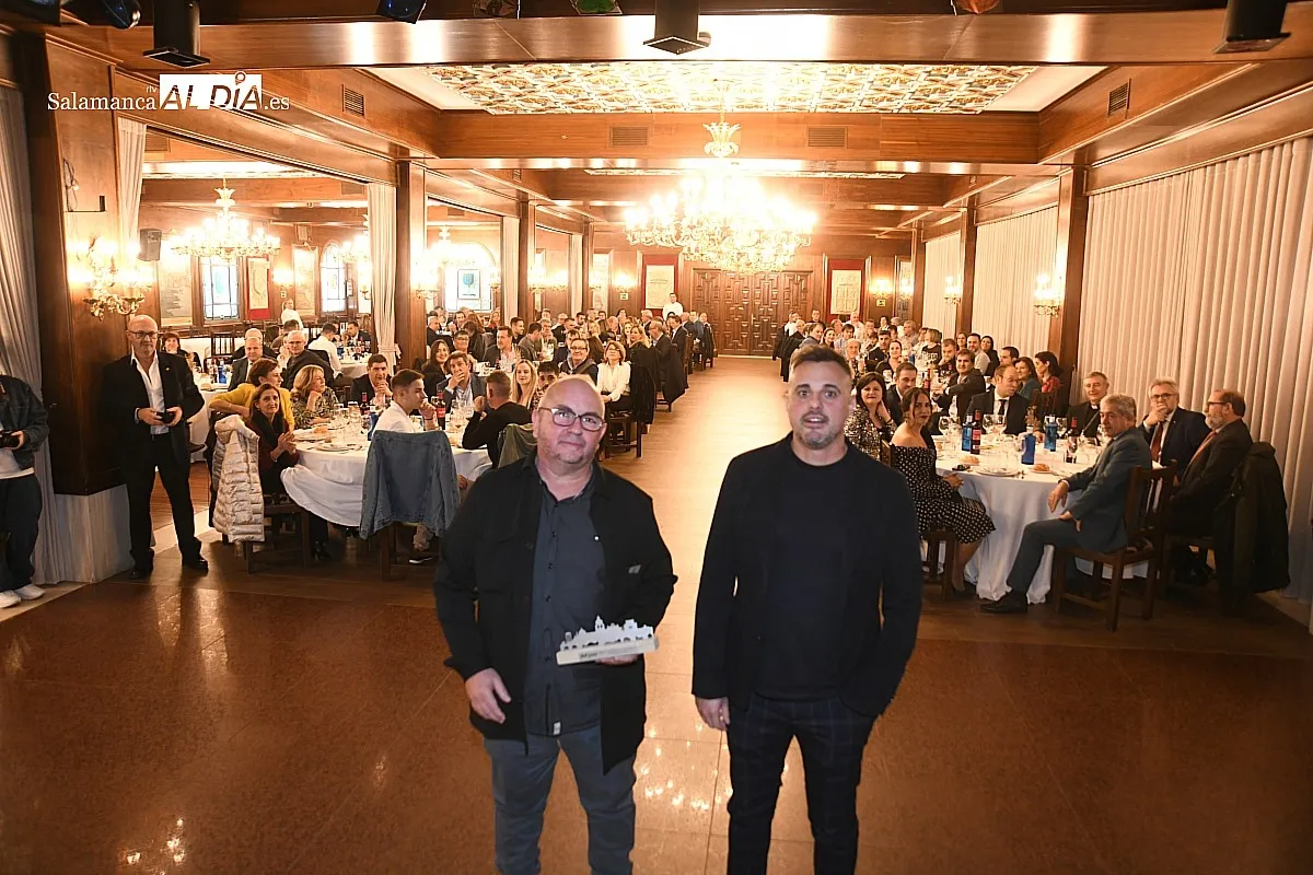 Foto 7 - El Sanatorio, Carpisa y DR-SYN reciben el cari&ntilde;o del empresariado al recoger los Premios Afecir 2024