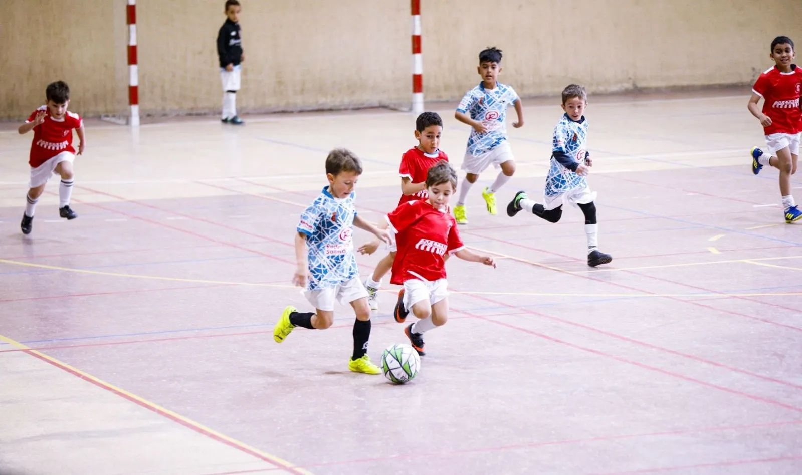Foto 3 - Doble victoria de los prebenjamines del III Columnas en el estreno de la Liga de Asafusa