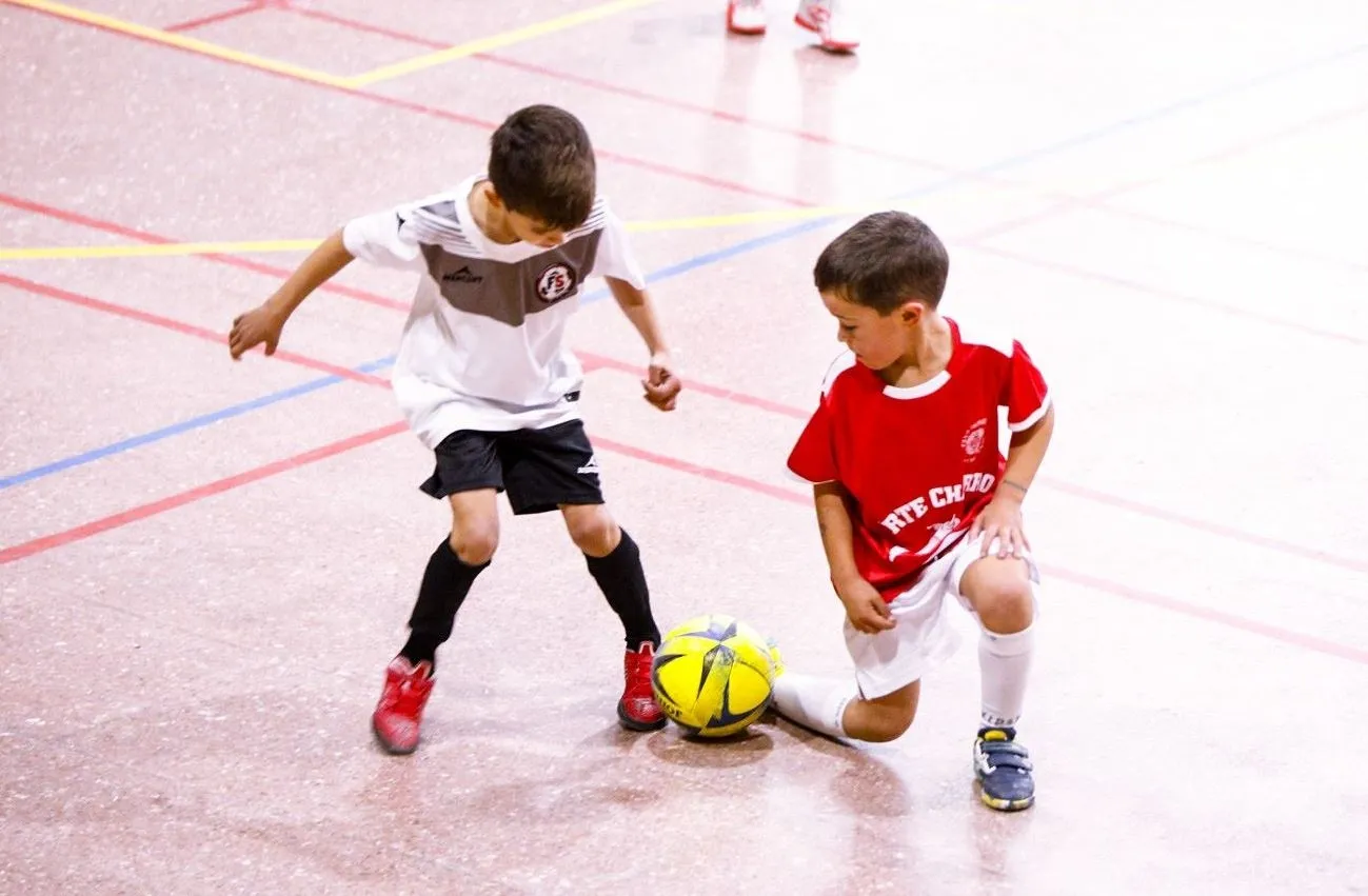 Foto 5 - Doble victoria de los prebenjamines del III Columnas en el estreno de la Liga de Asafusa