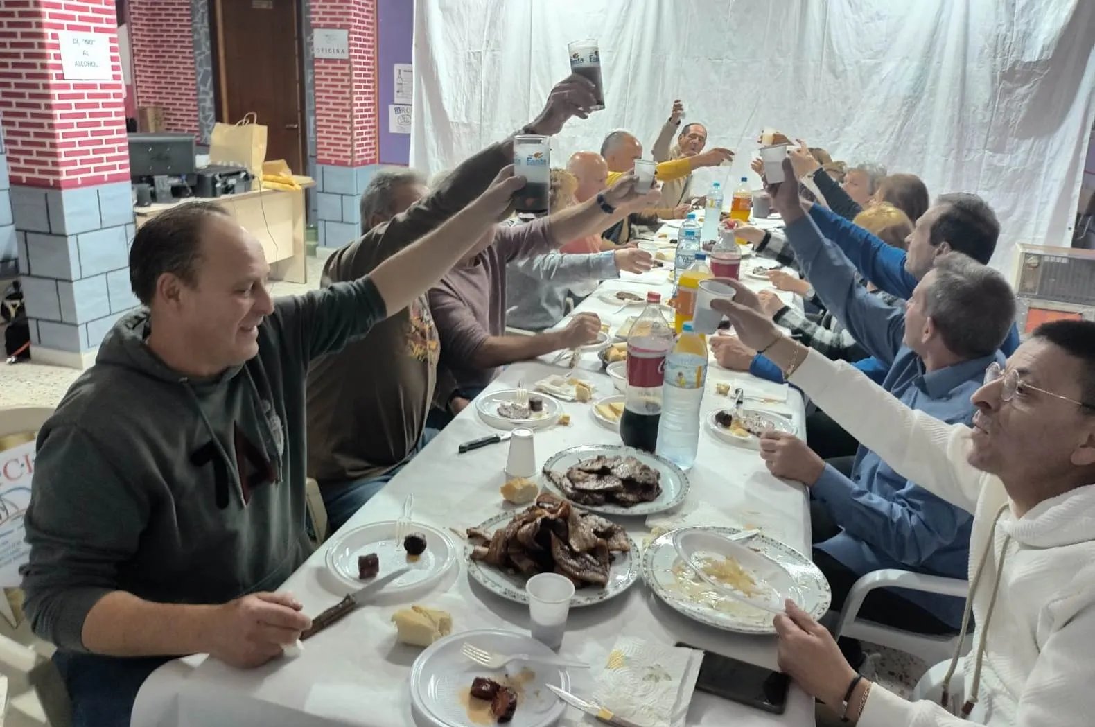 Foto 6 - ARCIU completa la Semana sin Alcohol con una comida y la inauguraci&oacute;n del nuevo look de su local