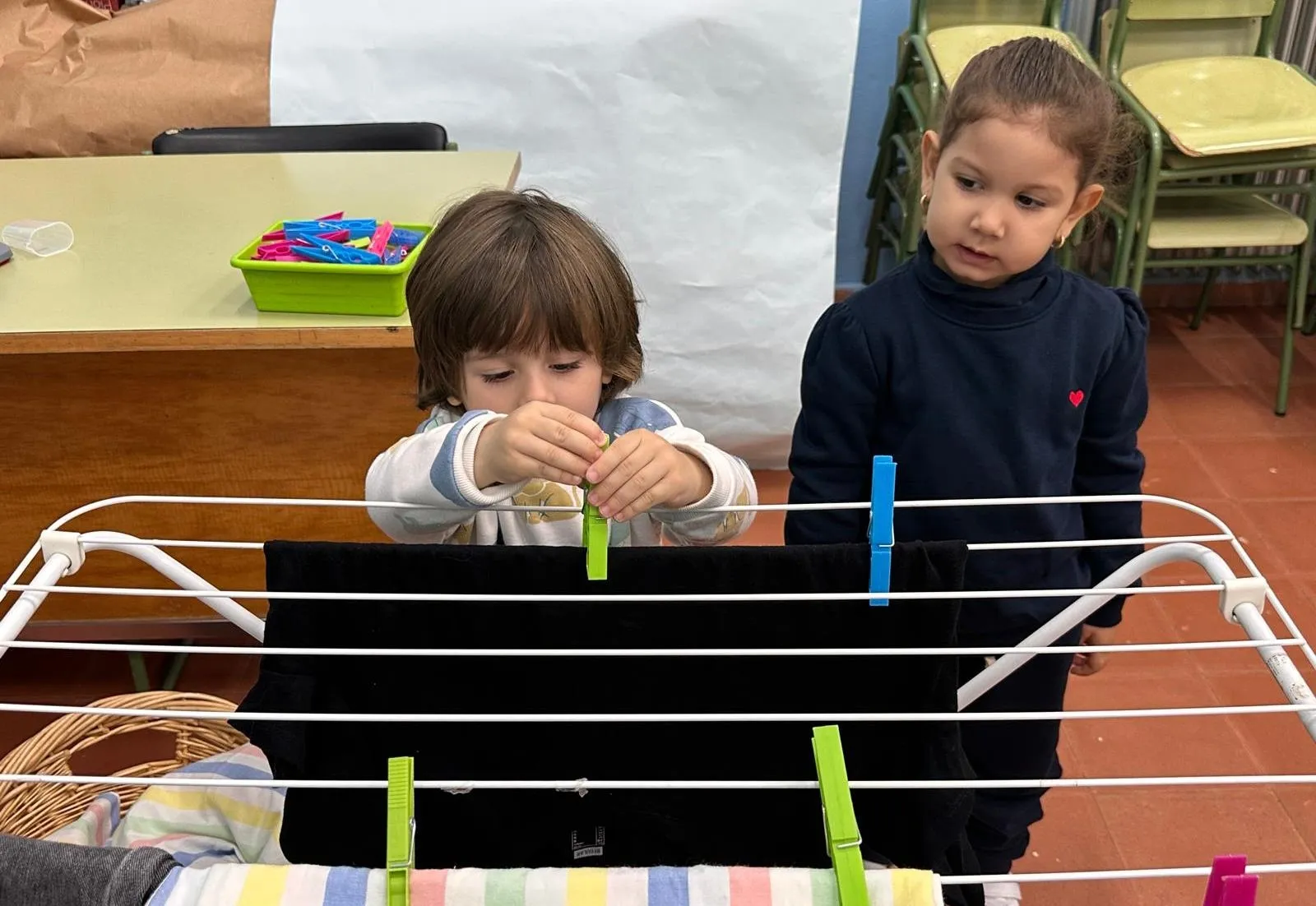 Foto 3 - El Colegio San Francisco habilita un taller de tareas dom&eacute;sticas para tomar conciencia