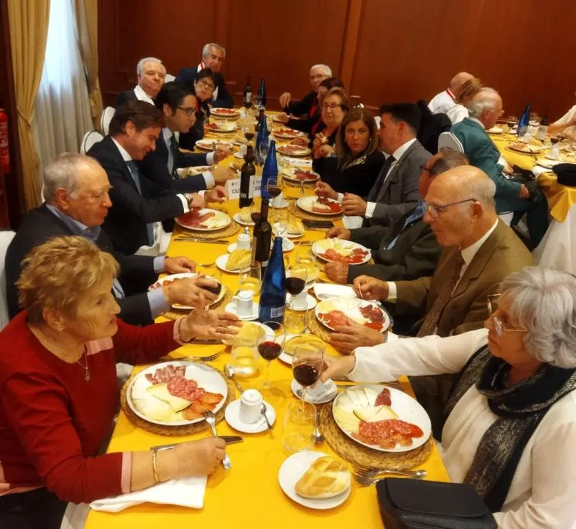 Foto 4 - Capistas mirobrigenses toman parte en Plasencia en el Encuentro Nacional de la Capa