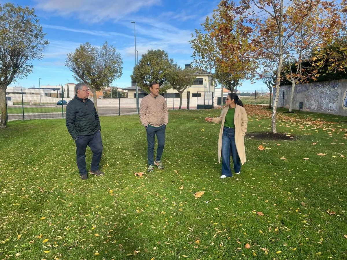 Nuevo parque canino en la calle Juan Valdés de Carbajosa de la Sagrada