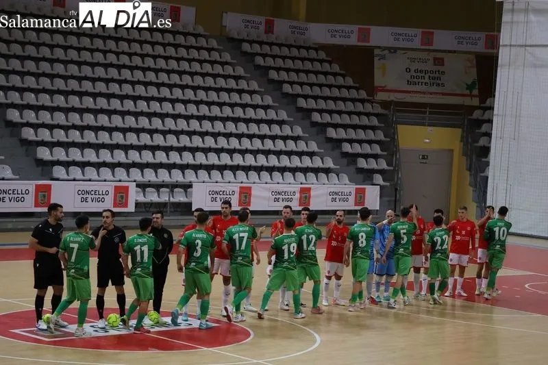 Foto 8 - El Piensos Dur&aacute;n Albense rescata un empate en un duelo de dos caras (3-3)