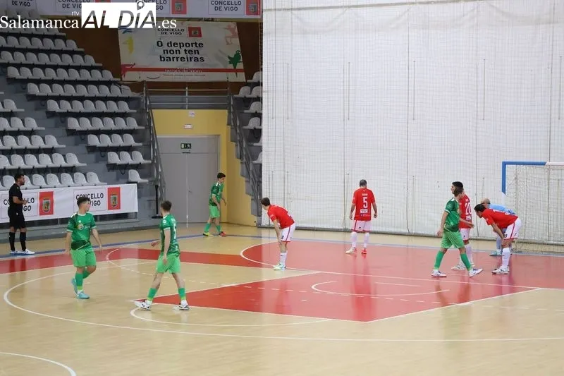 Foto 6 - El Piensos Dur&aacute;n Albense rescata un empate en un duelo de dos caras (3-3)