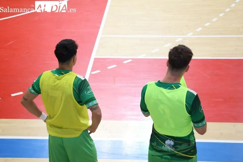 Foto 4 - El Piensos Dur&aacute;n Albense rescata un empate en un duelo de dos caras (3-3)