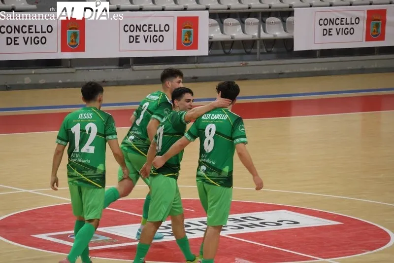 Foto 2 - El Piensos Dur&aacute;n Albense rescata un empate en un duelo de dos caras (3-3)