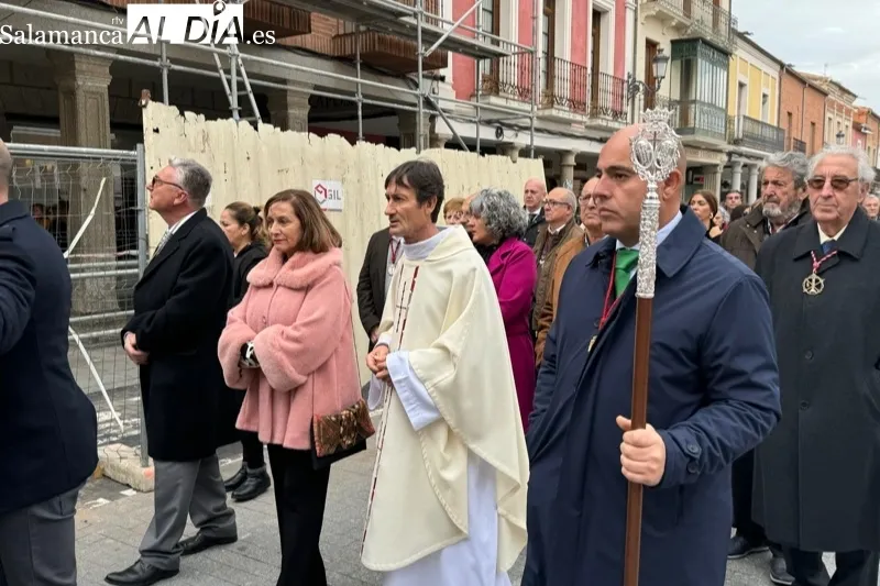 Foto 11 - Nuestra Se&ntilde;ora de las L&aacute;grimas conmemora el 25 aniversario de su llegada en una solemne y emotiva celebraci&oacute;n