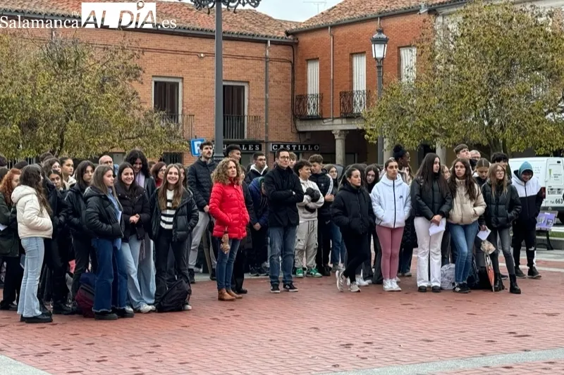 Foto 4 - Pe&ntilde;aranda dice alto y claro NO a la violencia contra la mujer y lanza un mensaje: &ldquo;Erradicarla es una tarea que nos corresponde a toda la sociedad&rdquo;