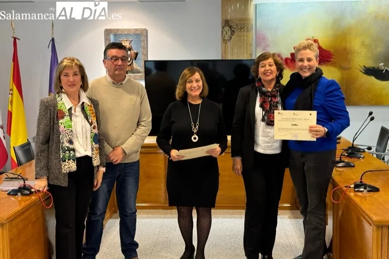 Foto 10 - &ldquo;Hab&eacute;is superado los objetivos e incluso sumado m&aacute;s&rdquo;: Exitosa despedida del programa &lsquo;Pintacultura Pe&ntilde;aranda&rsquo;