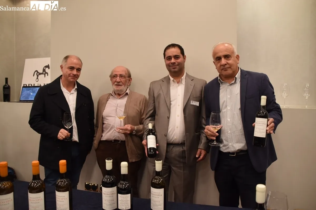 La D.O. Arribes se abre a los profesionales del sector con la presentación de sus vinos en Salamanca / VANESA MARTINS