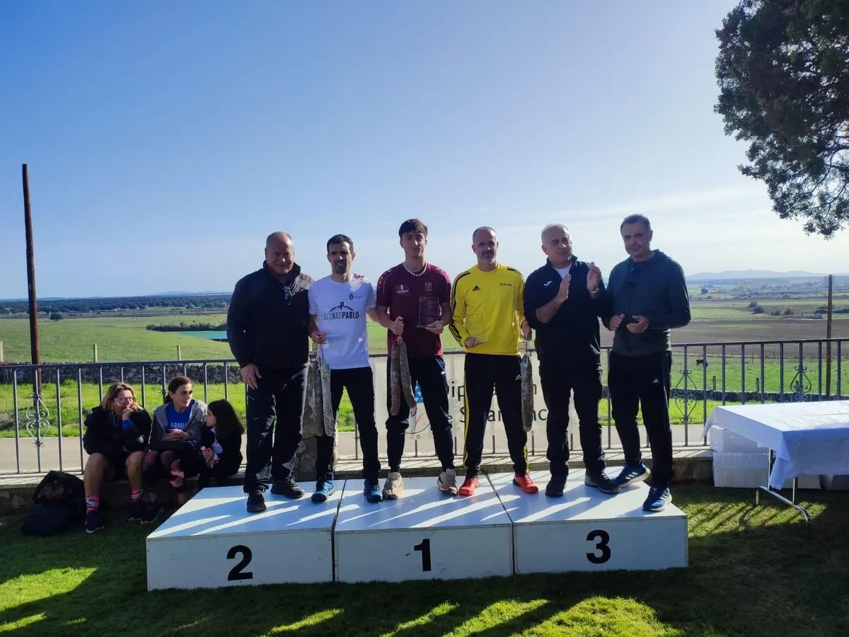 Campeonato Provincial de JJEE de Campo a Través del curso 2024/2025 y 8ª Carrera Popular Taurina. Foto Delegación Salmantina de Atletismo