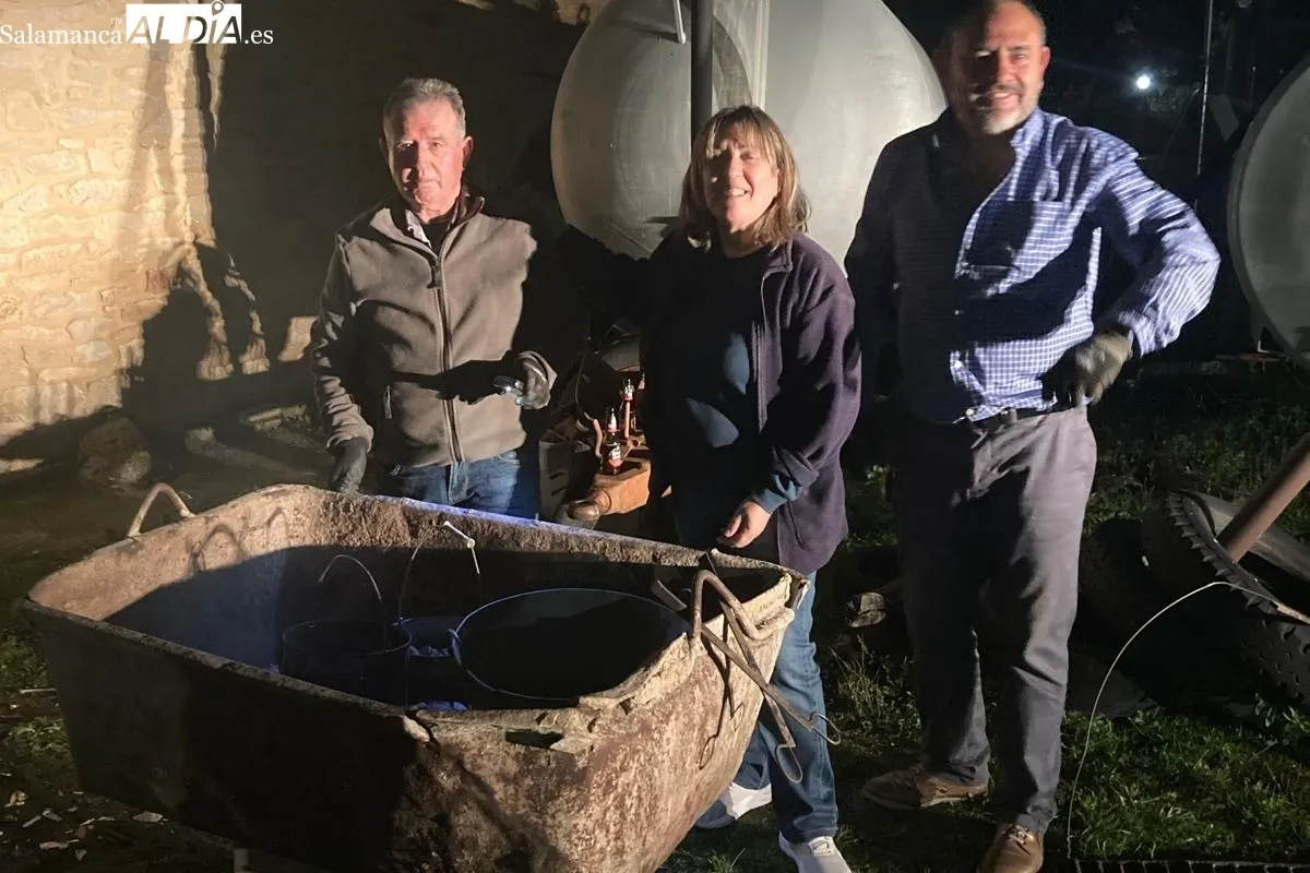Castañada con vino dulce en Cerralbo para celebrar el Día de los Difuntos 