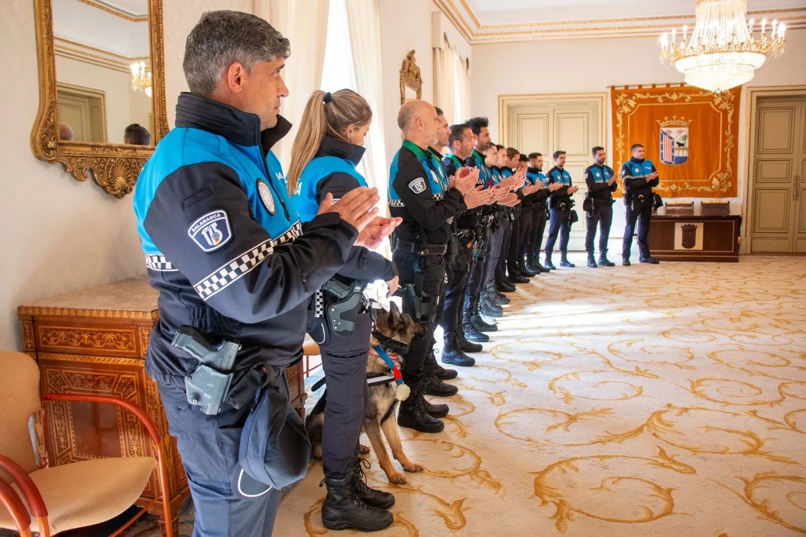 Los agentes, en el Ayuntamiento