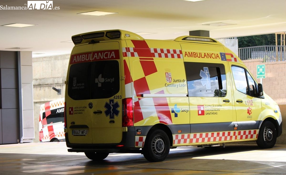 Un hombre de 64 años herido al ser atropellado por un tractor en Aldeadávila de la Ribera 